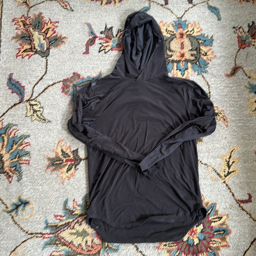 Lululemon running hoodie.. Size M